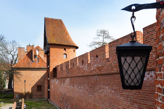 Frombork, mury obronne na Wzgorzu Katedralnym